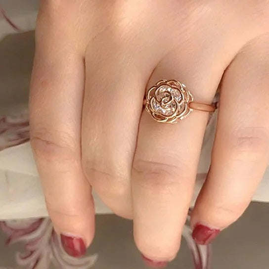 Rings In 18kt Rose Crystals In White Yellow And Rose Gold Plating